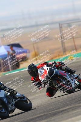 media/Oct-15-2022-TrackXperience (Sat) [[8f70b8b0be]]/Group 2/session 3 turn 4/
